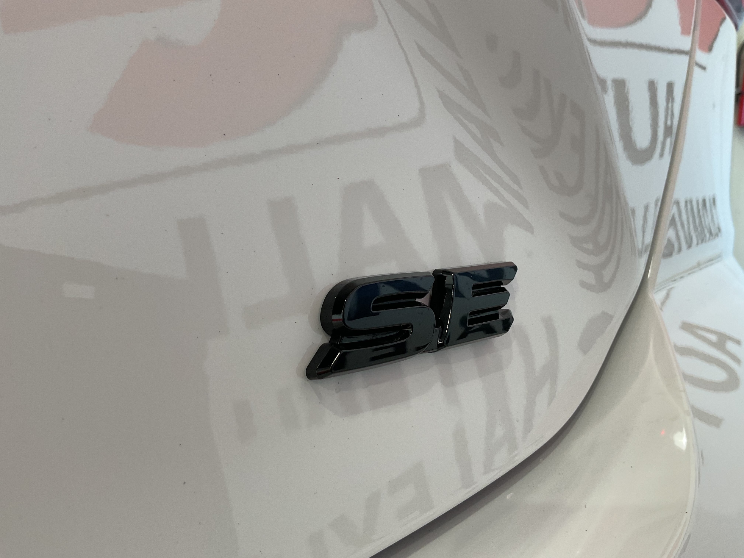 2026 Toyota Camry SE - Photo 8