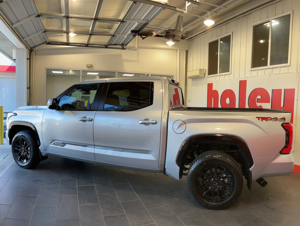 New 2025 Toyota Tundra i-FORCE MAX Platinum i-FORCE MAX Truck CrewMax