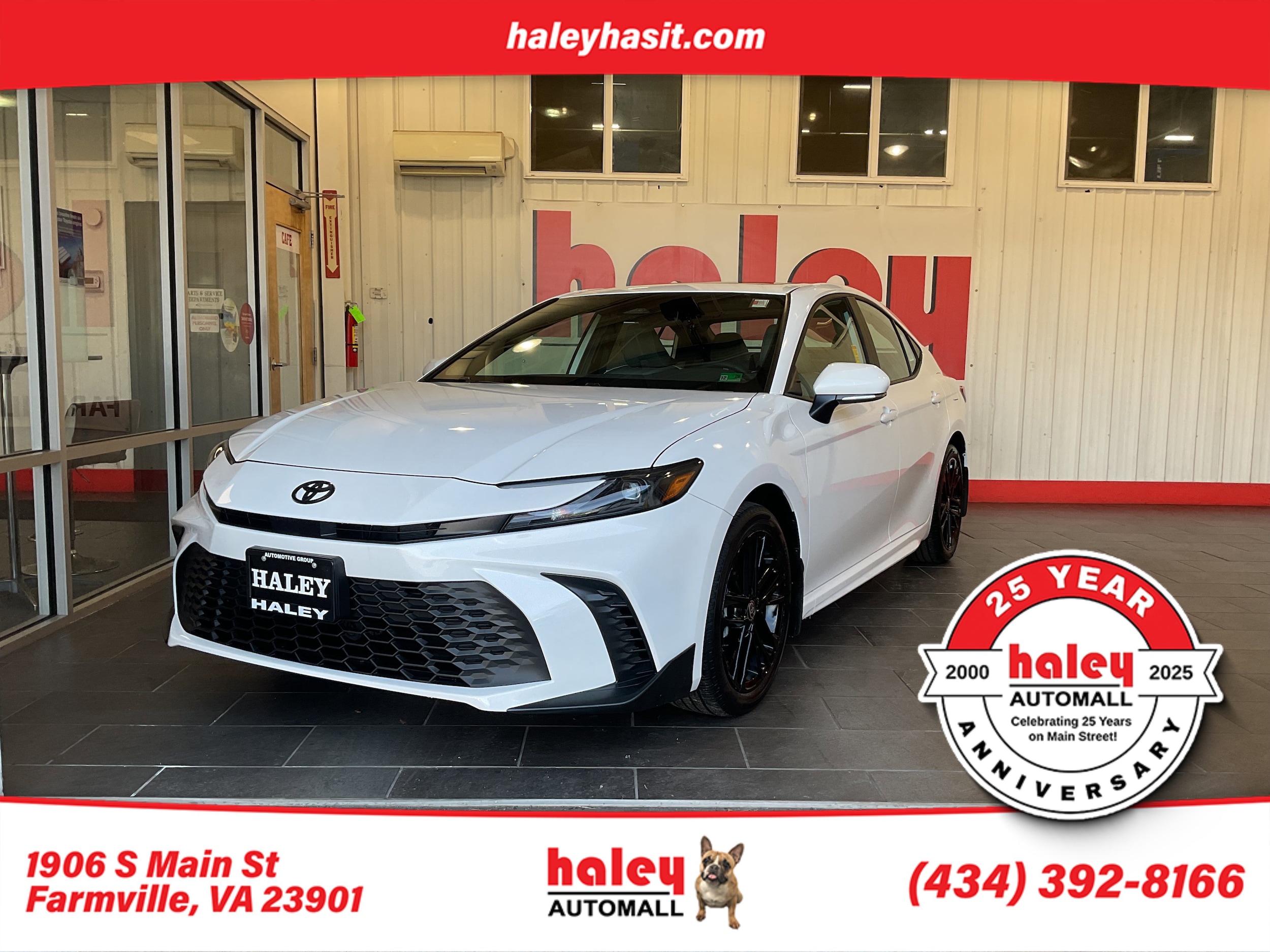 2026 Toyota Camry SE's photo