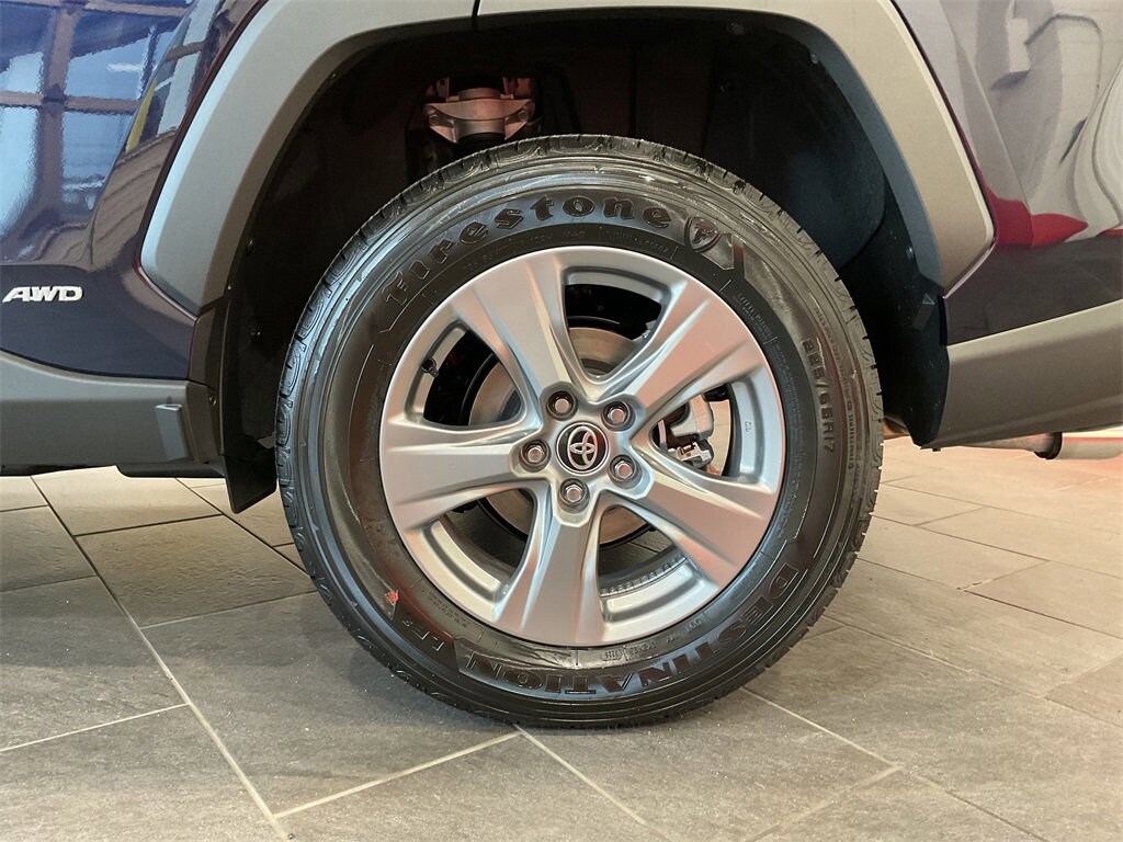 New 2025 Toyota RAV4 Hybrid XLE SUV