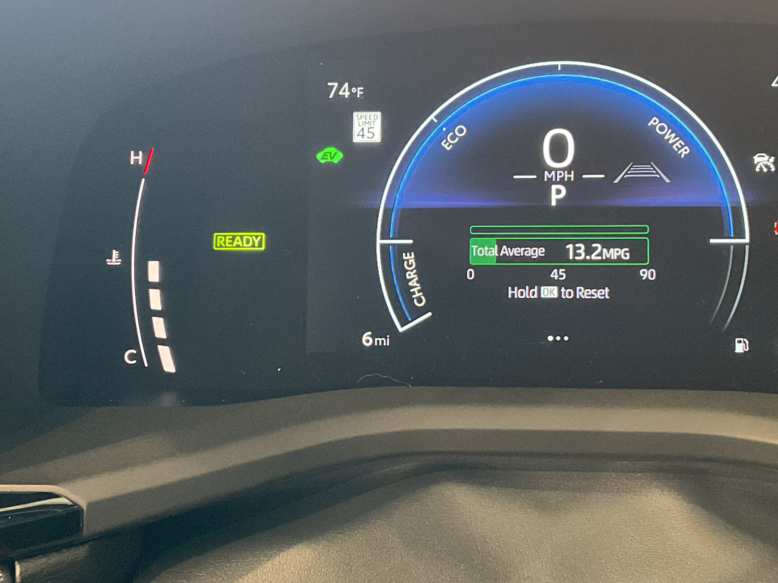 2026 Toyota Camry SE - Photo 29
