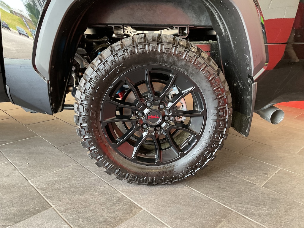New 2025 Toyota Tundra i-FORCE MAX Limited i-FORCE MAX Truck CrewMax
