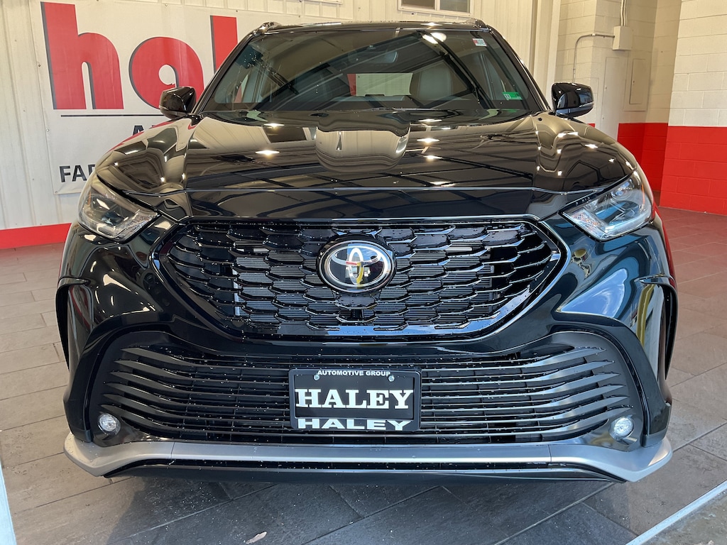 New 2026 Toyota Highlander XSE SUV