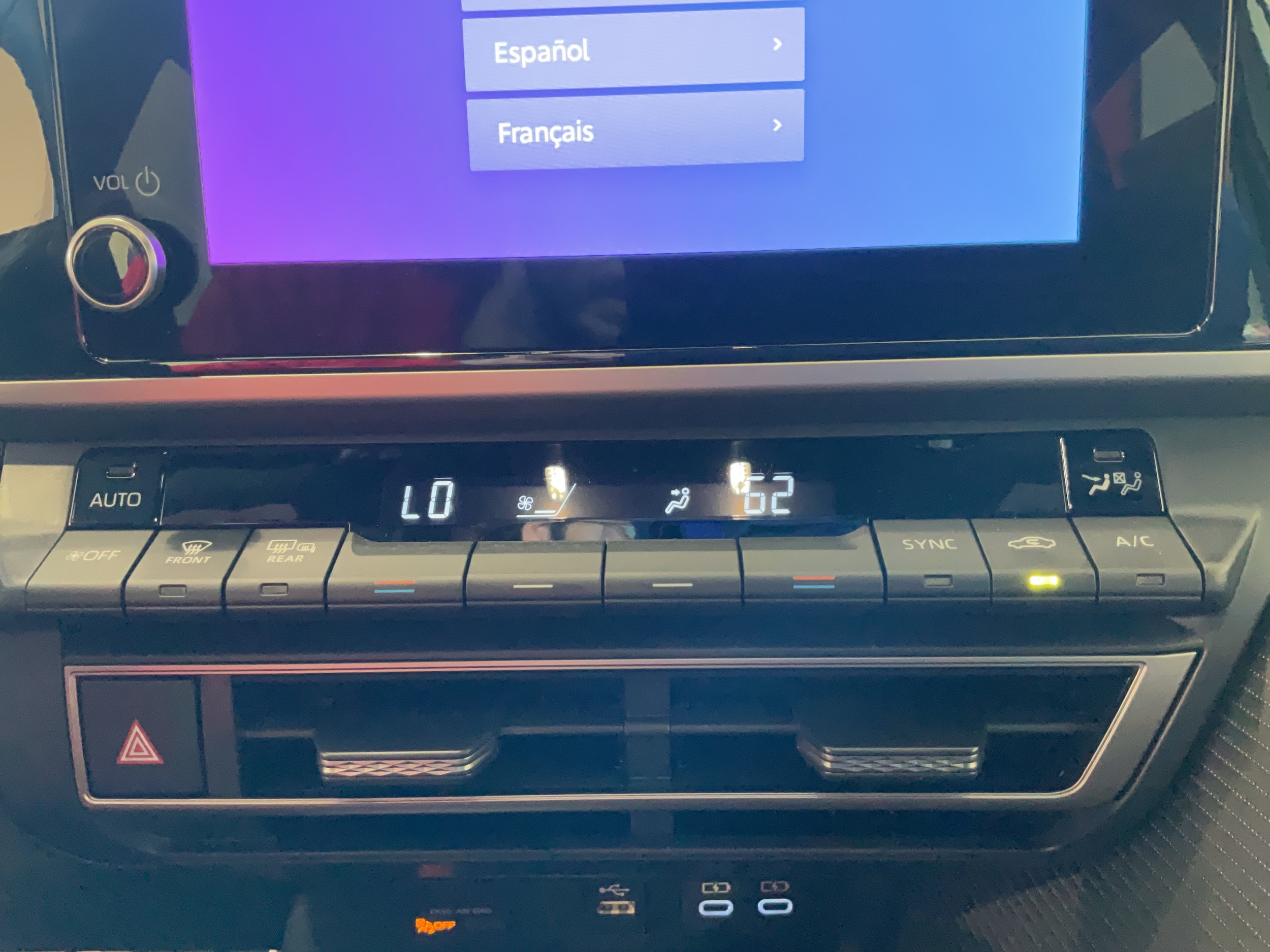 2026 Toyota Camry SE - Photo 21