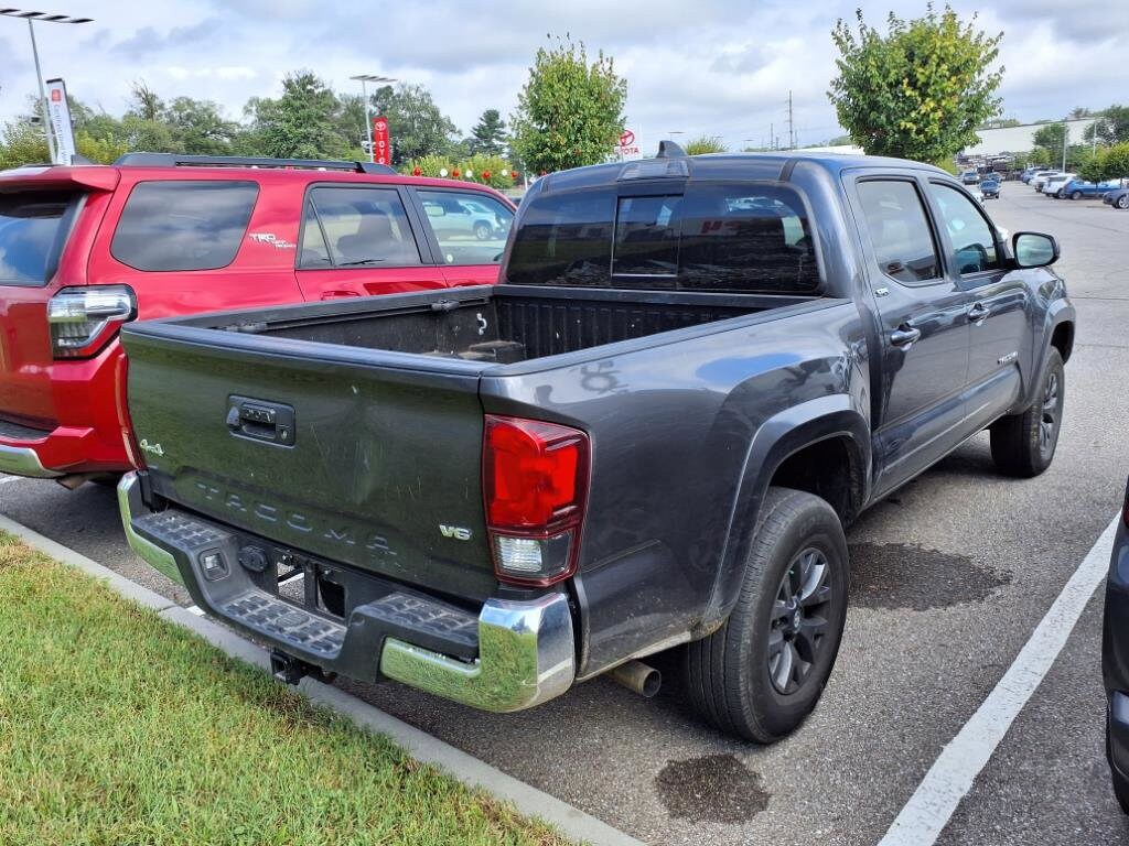 2023 Toyota Tacoma SR5 V6 photo 2