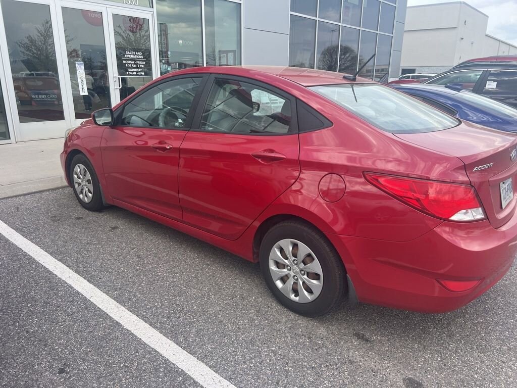 Used 2016 Hyundai Accent SE Sedan
