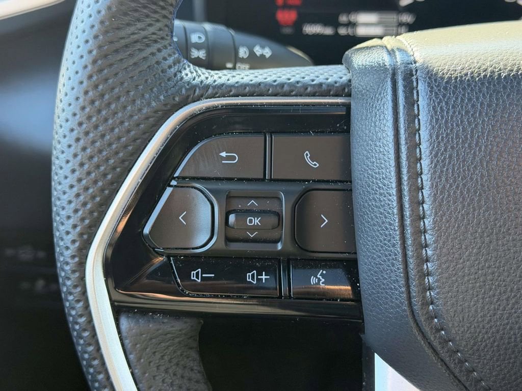 2025 Toyota Tundra Platinum - Photo 9