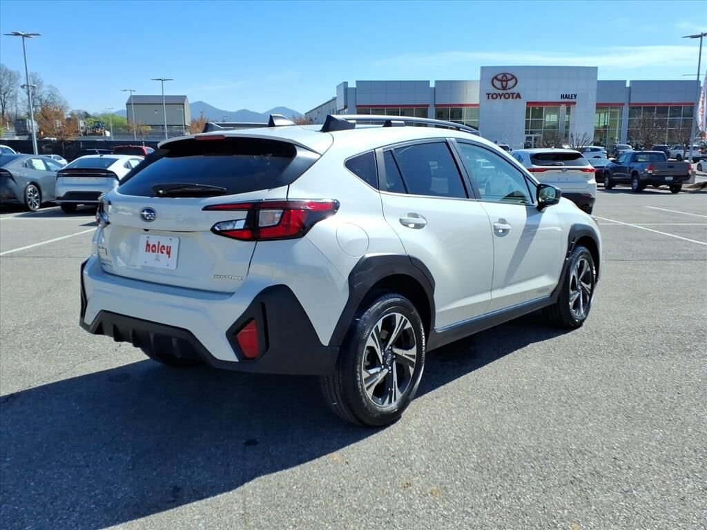 Used 2025 Subaru Crosstrek Premium SUV