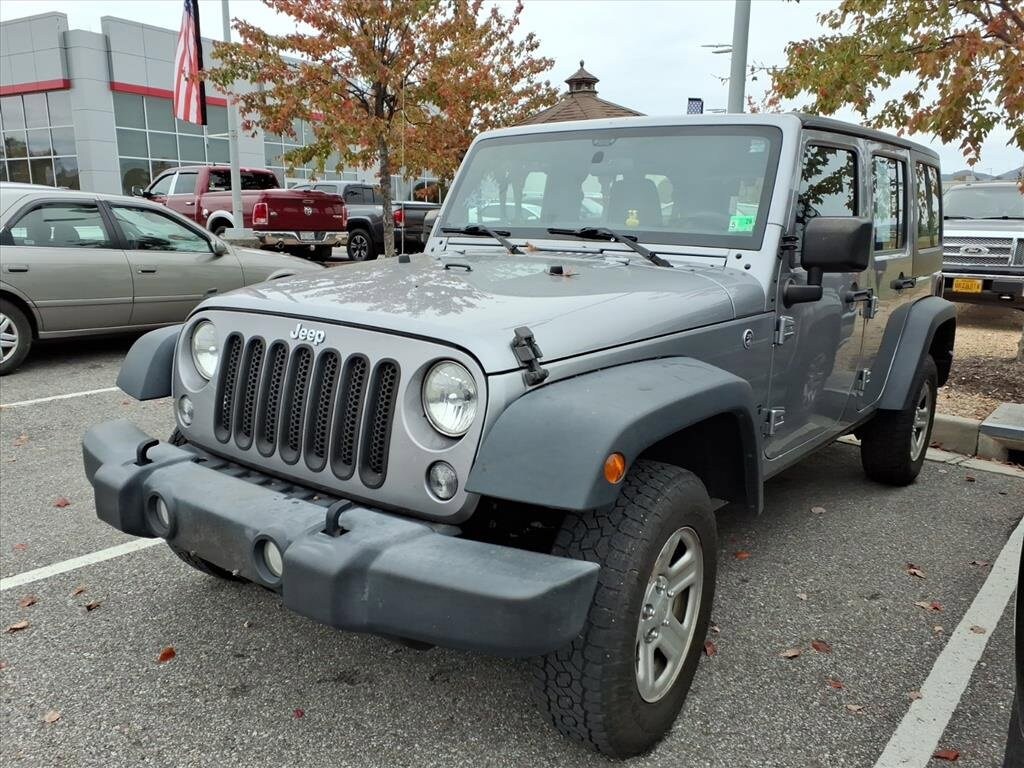 2017 Jeep Wrangler Unlimited Sport photo 2