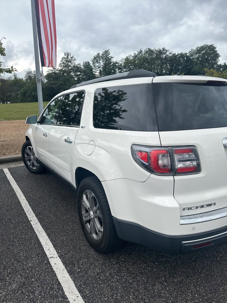 2014 Gmc Acadia SLT photo 3