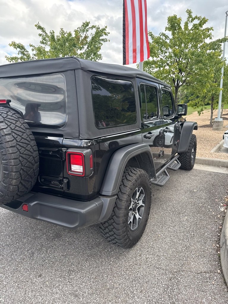 2020 Jeep Wrangler Unlimited Rubicon photo 4