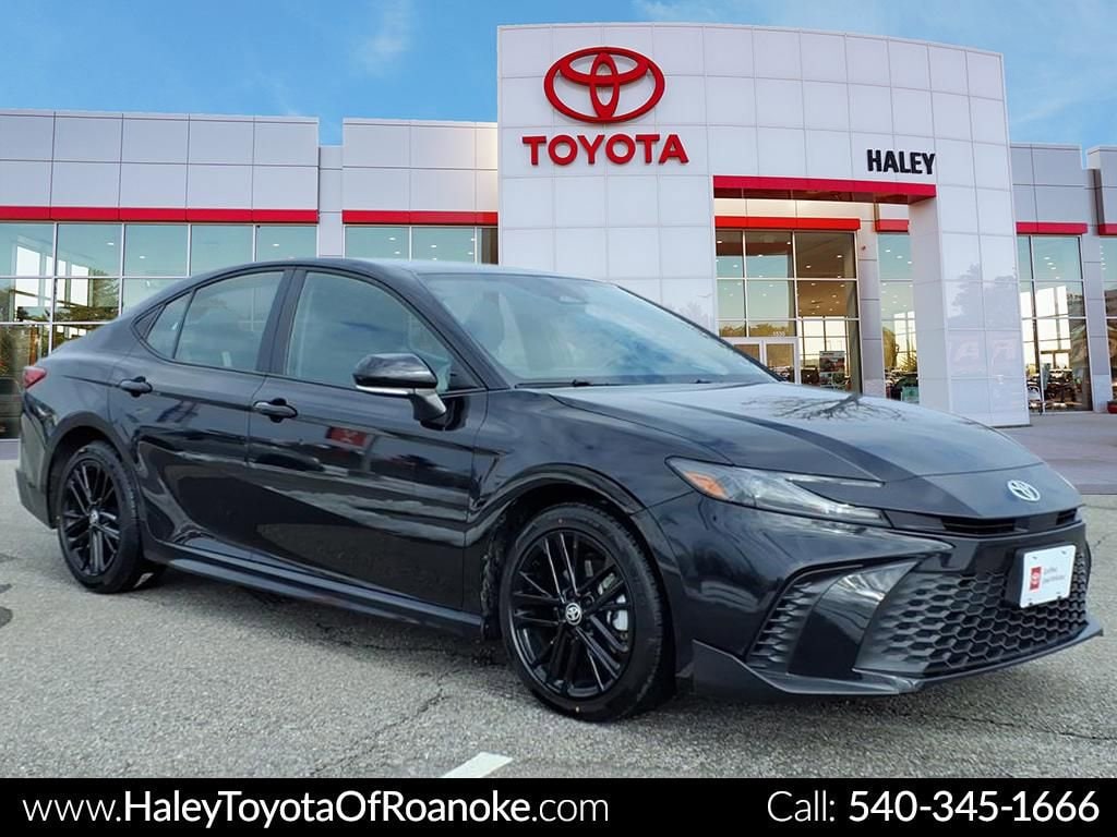 Certified 2025 Toyota Camry SE Sedan