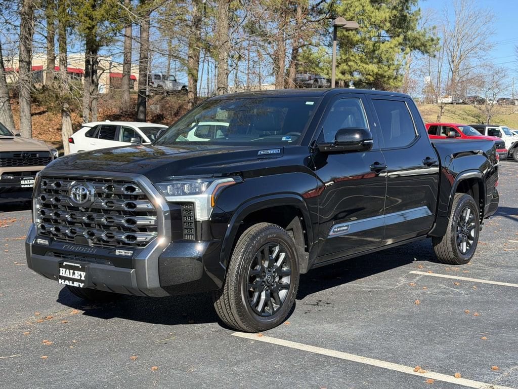 2025 Toyota Tundra Platinum - Photo 23