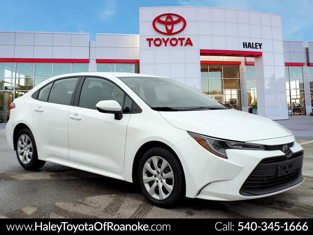 Certified 2025 Toyota Corolla LE Sedan