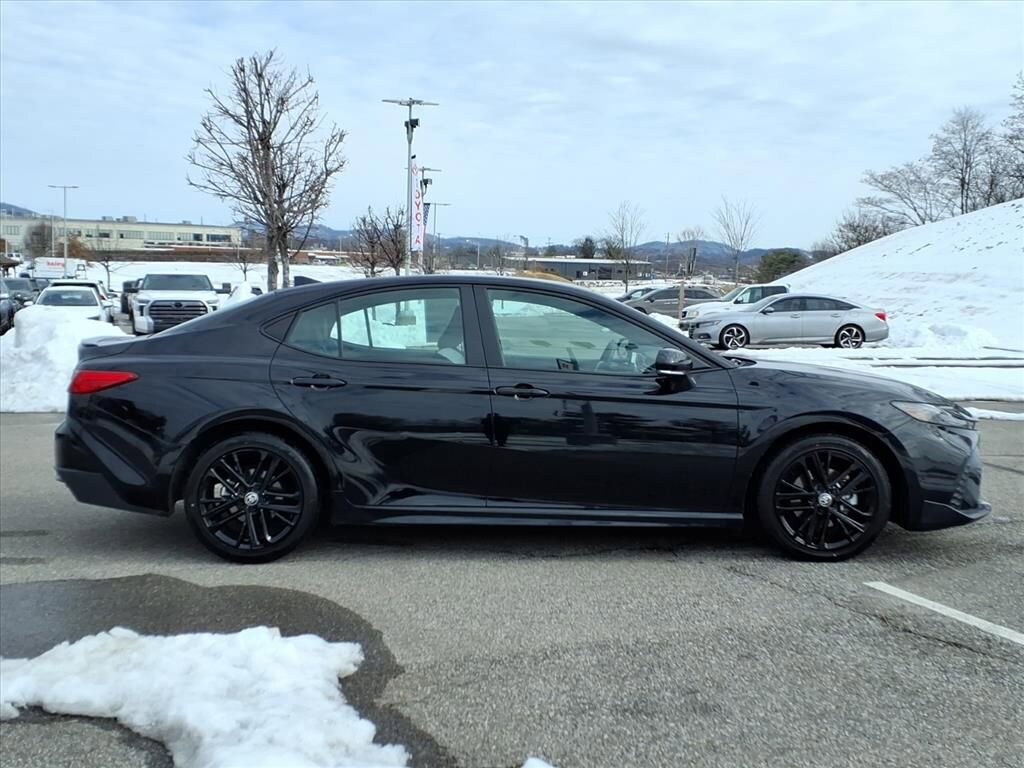 Certified 2025 Toyota Camry SE Sedan