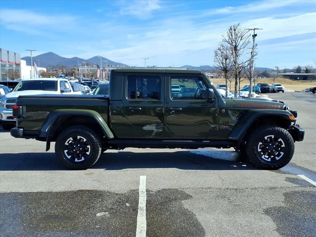 Used 2024 Jeep Gladiator Rubicon X Truck Crew Cab