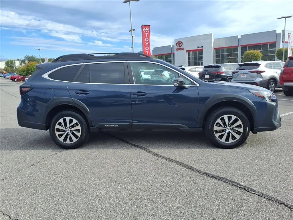 Used 2024 Subaru Outback Premium SUV