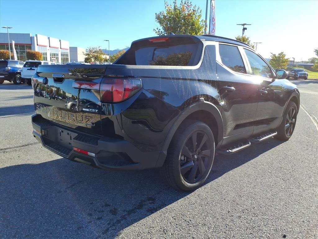 Used 2024 Hyundai Santa Cruz NIGHT Truck Crew Cab