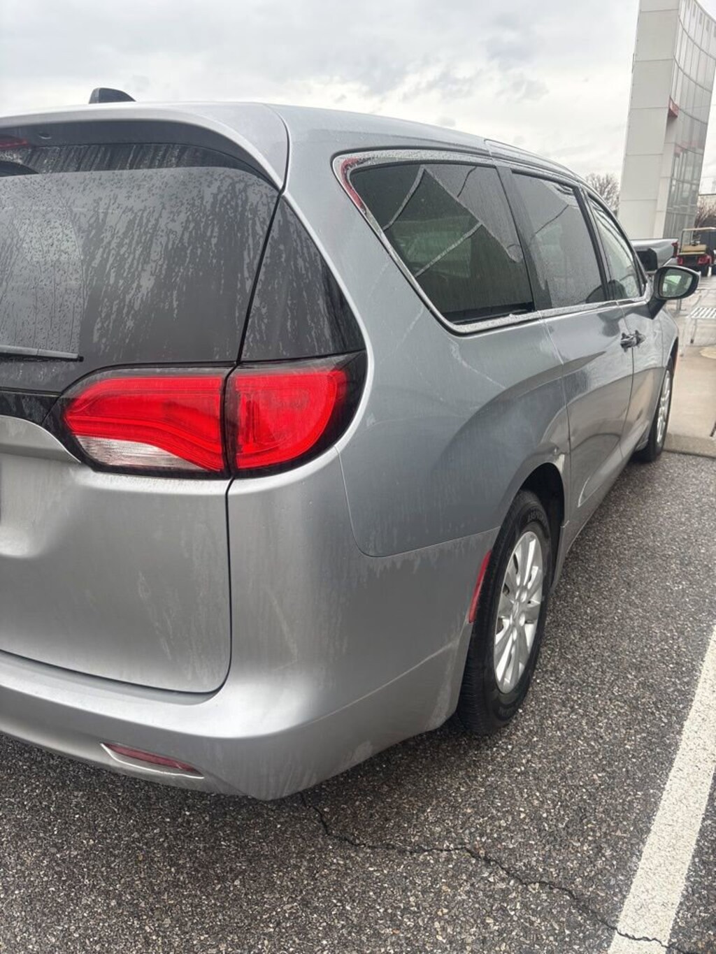 Used 2020 Chrysler Voyager L Van Passenger Van