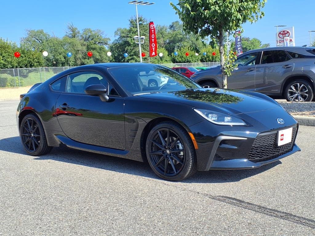 2024 Toyota GR86 Premium