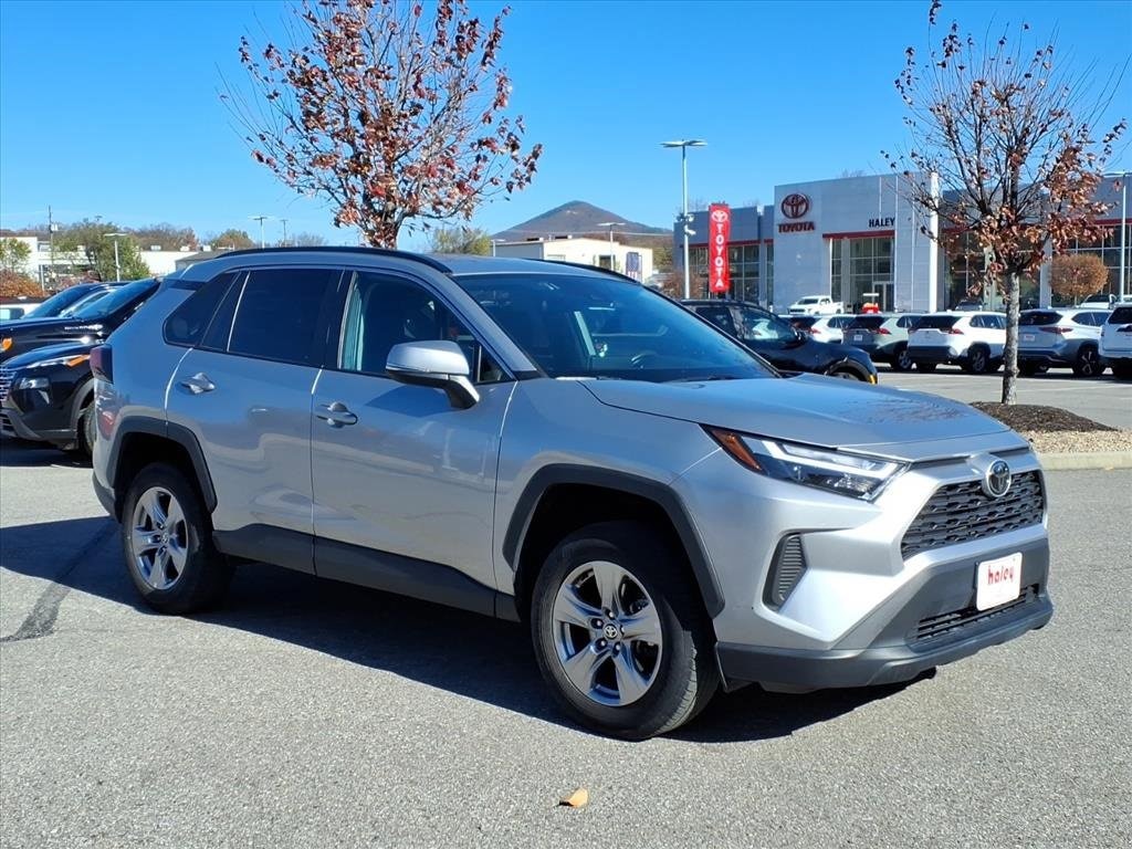 Used 2024 Toyota RAV4 XLE SUV