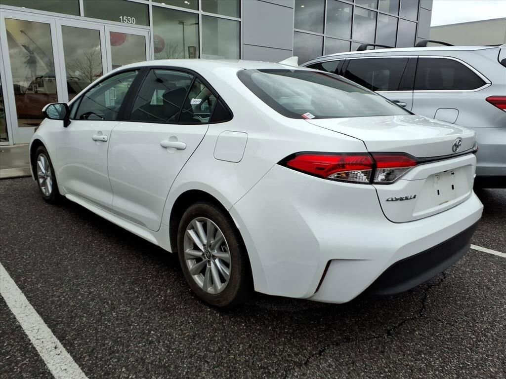Used 2023 Toyota Corolla LE Sedan