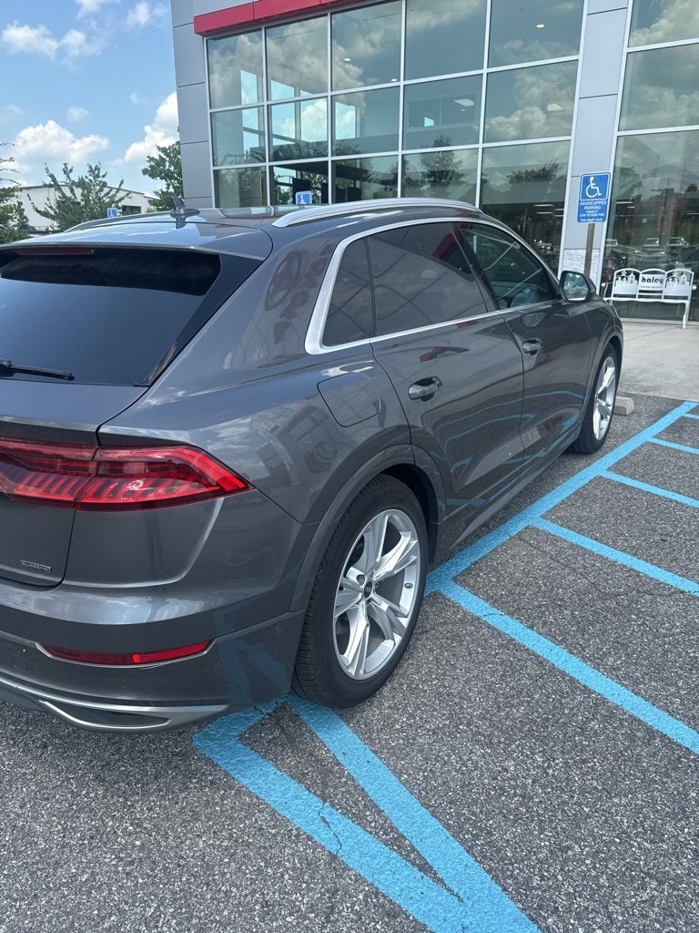 2023 Audi Q8 Prestige 55 photo 3