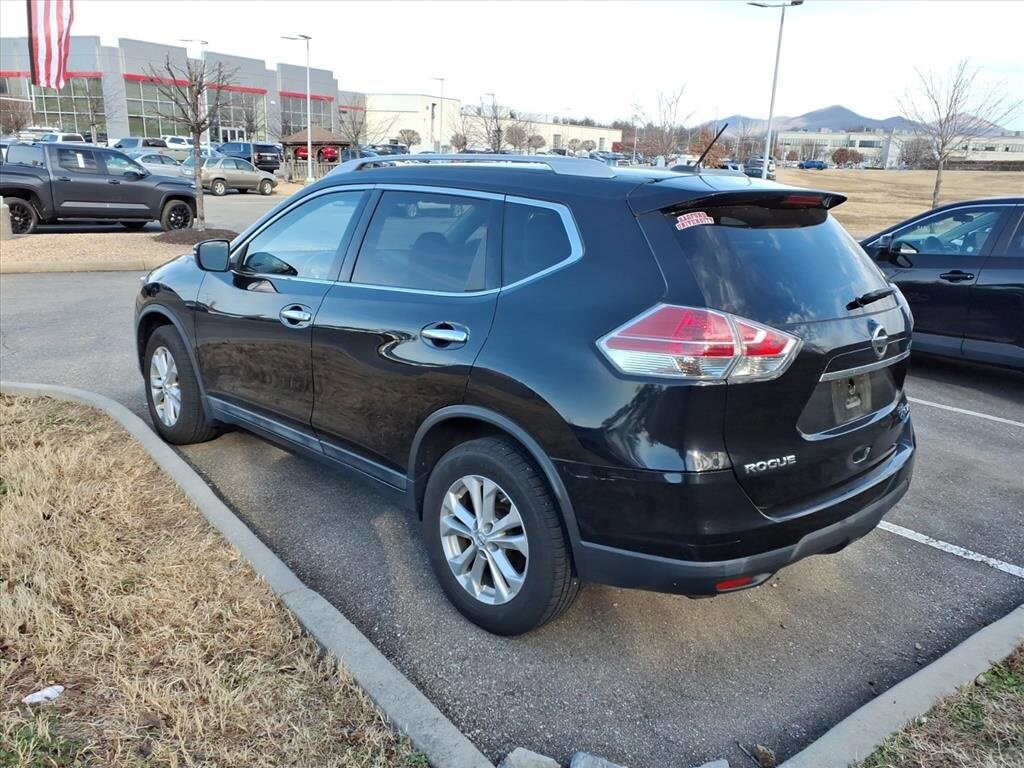 Used 2014 Nissan Rogue SV SUV