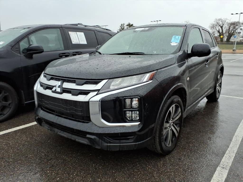 Used 2025 Mitsubishi Outlander Sport ES SUV