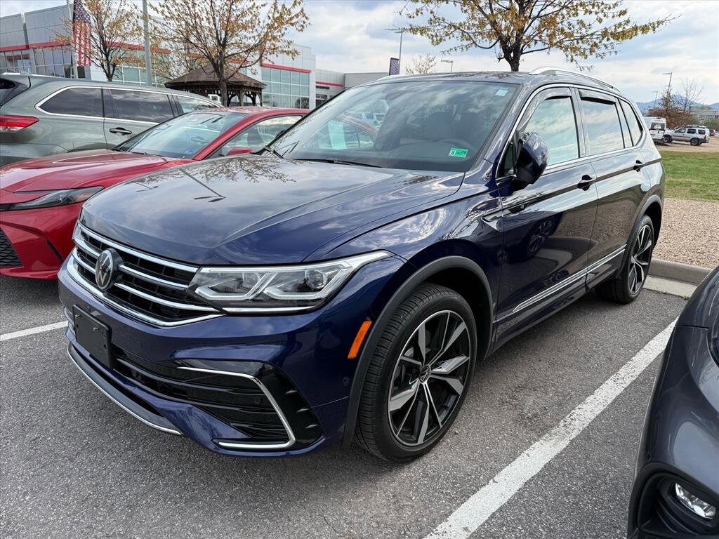 Used 2024 Volkswagen Tiguan SEL R-Line SUV