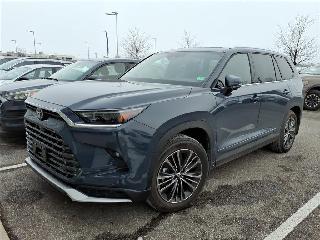 Used 2025 Toyota Grand Highlander Hybrid MAX Platinum SUV