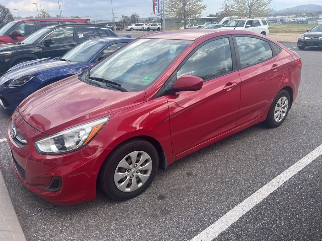 Used 2016 Hyundai Accent SE Sedan