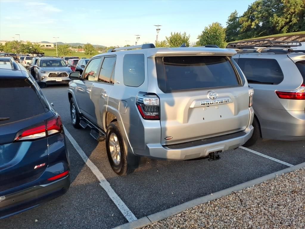 2023 Toyota 4Runner SR5 - Photo 3