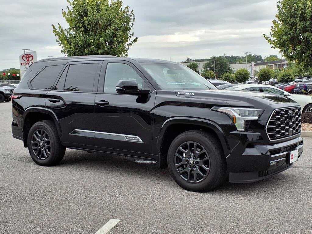 2025 Toyota Sequoia Platinum photo 2
