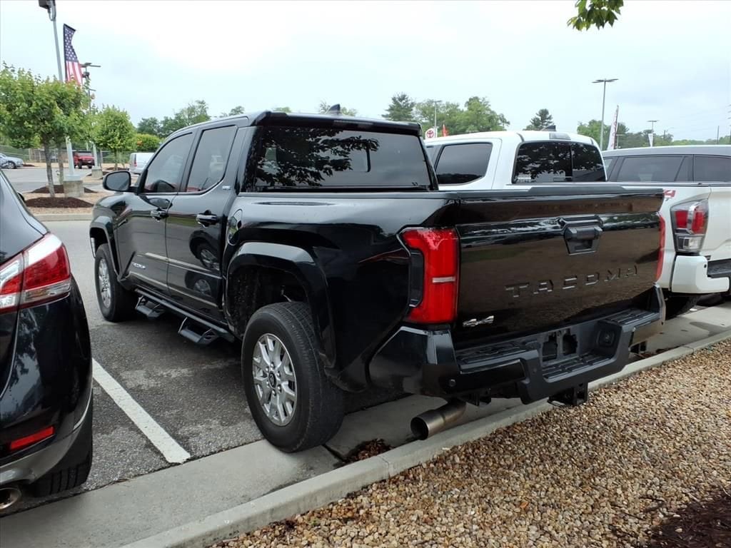 Used 2024 Toyota Tacoma SR5 Truck Double Cab