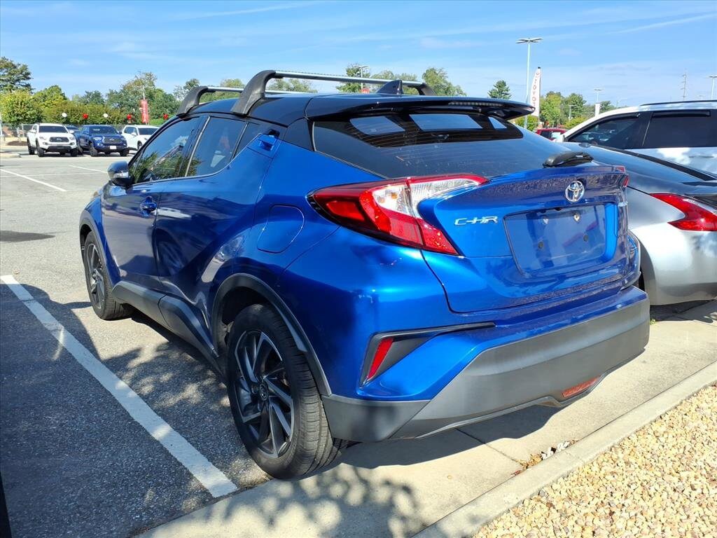 2020 Toyota C-HR Limited photo 3