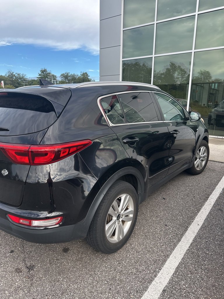 2017 Kia Sportage LX photo 2