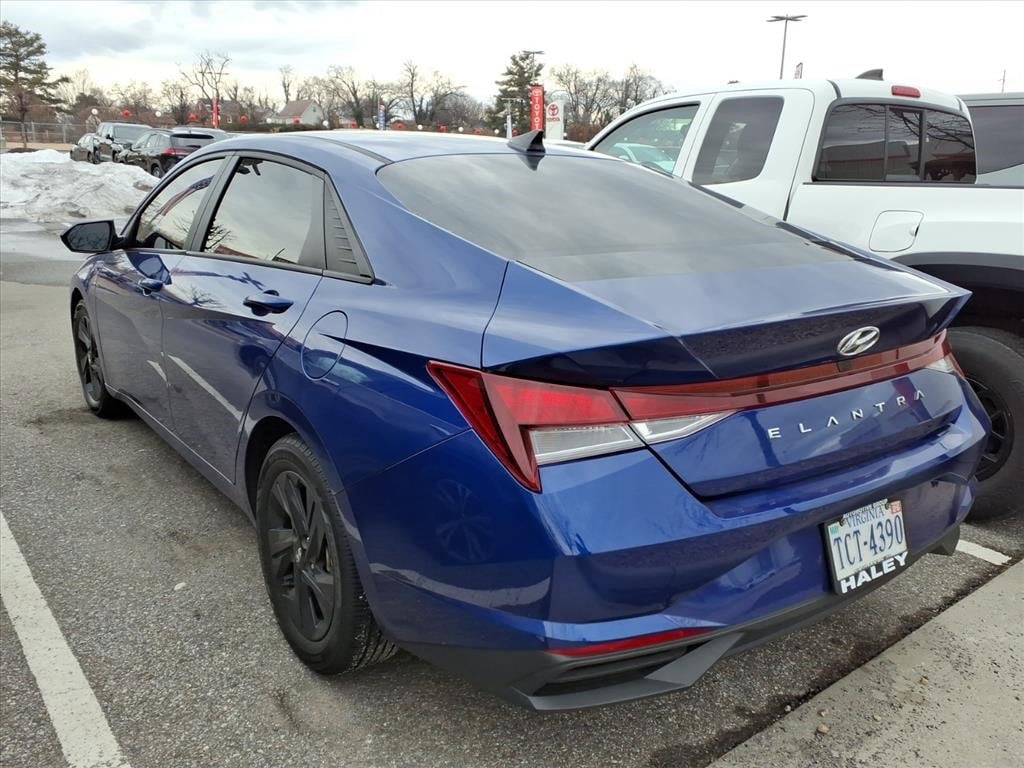 Used 2023 Hyundai Elantra SEL Sedan