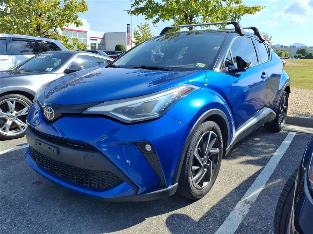2020 Toyota C-HR Limited photo 4