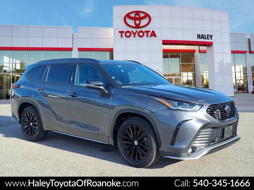 Certified 2025 Toyota Highlander XSE SUV