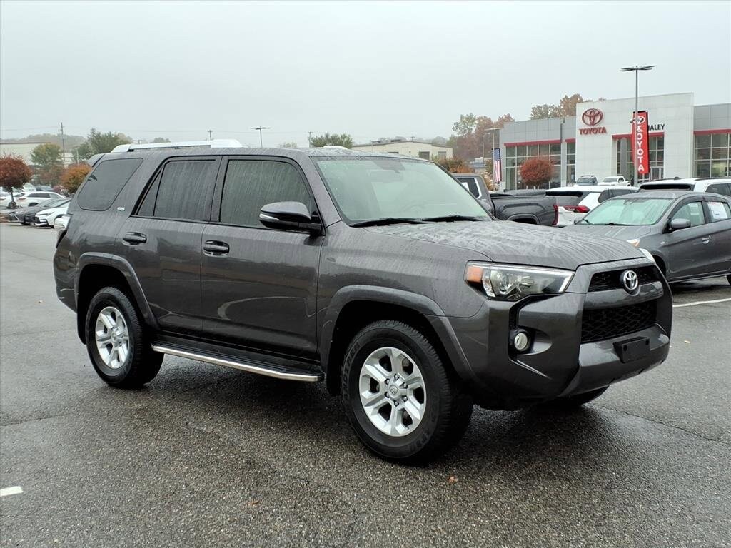 Used 2016 Toyota 4Runner SR5 SUV