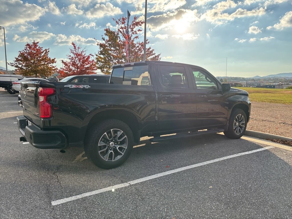 Used 2024 Chevrolet Silverado 1500 RST Truck Crew Cab