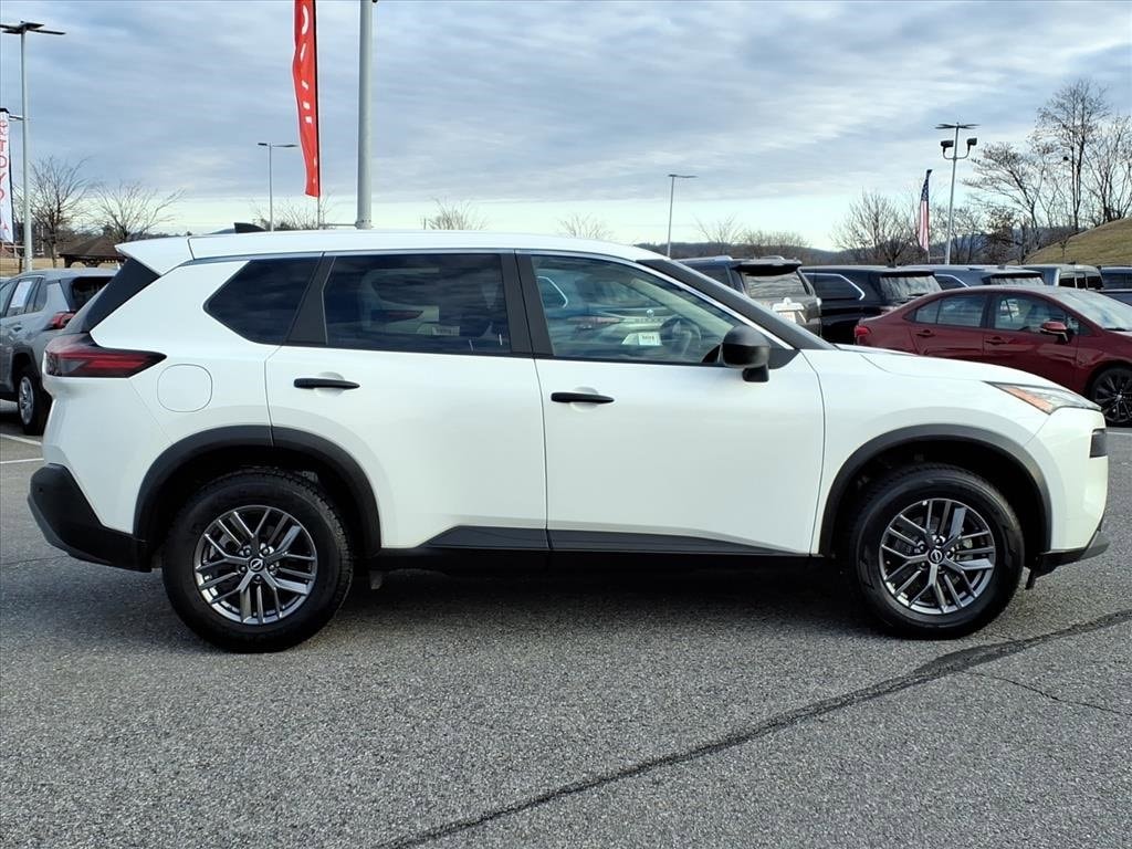 Used 2023 Nissan Rogue S SUV