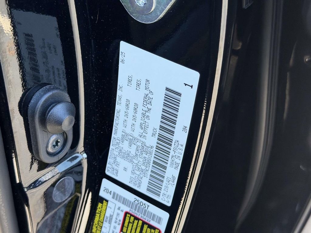 2025 Toyota Tundra Platinum - Photo 26
