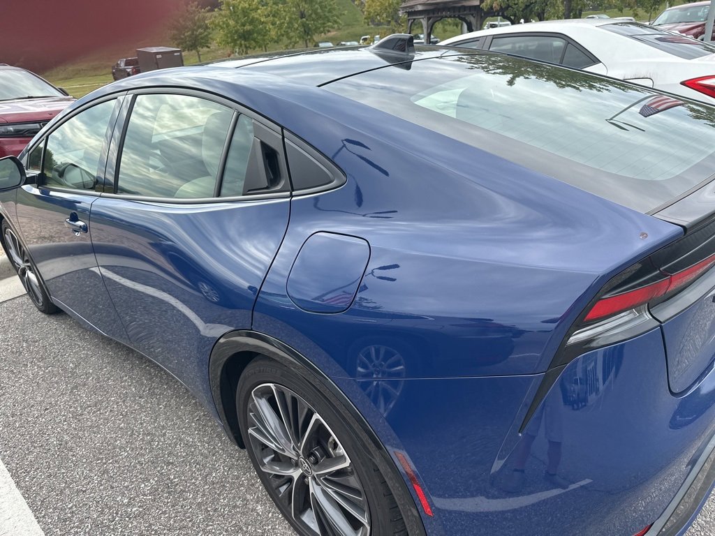 2024 Toyota Prius XLE photo 4