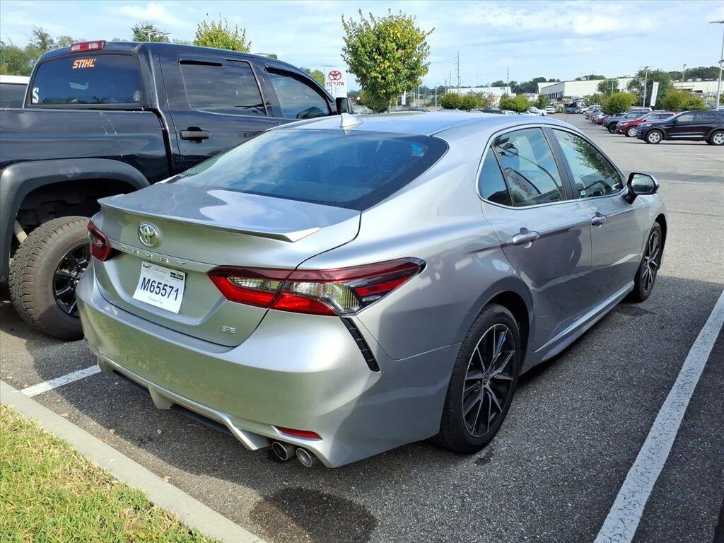 2024 Toyota Camry SE photo 2