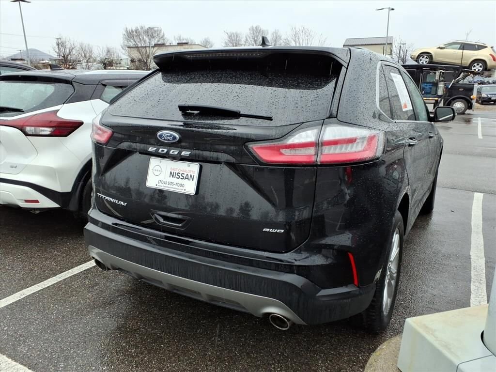 Used 2024 Ford Edge Titanium SUV