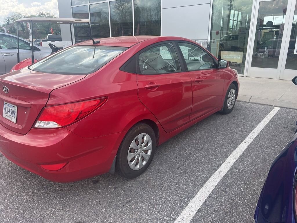 Used 2016 Hyundai Accent SE Sedan