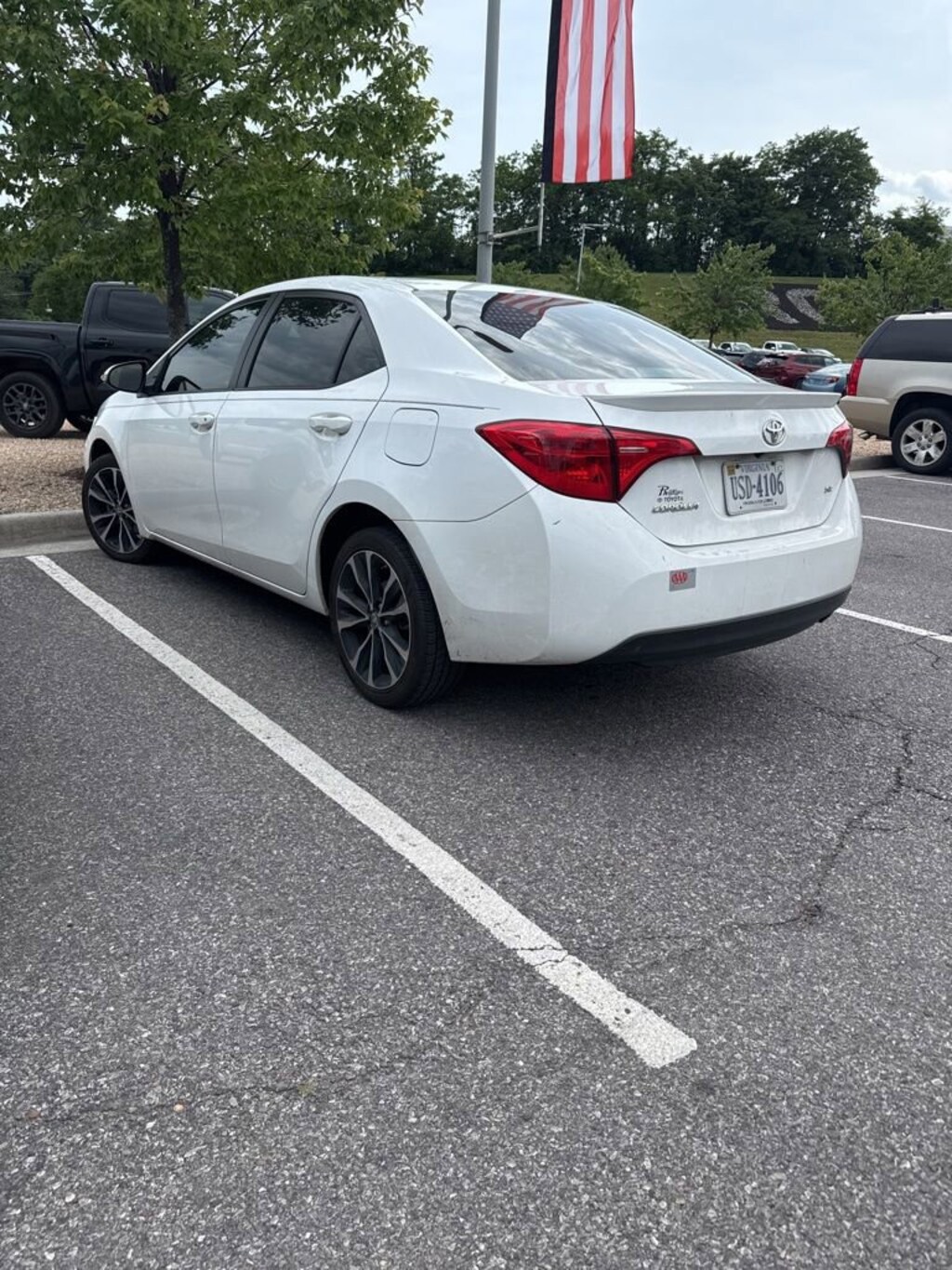 Used 2019 Toyota Corolla SE Sedan
