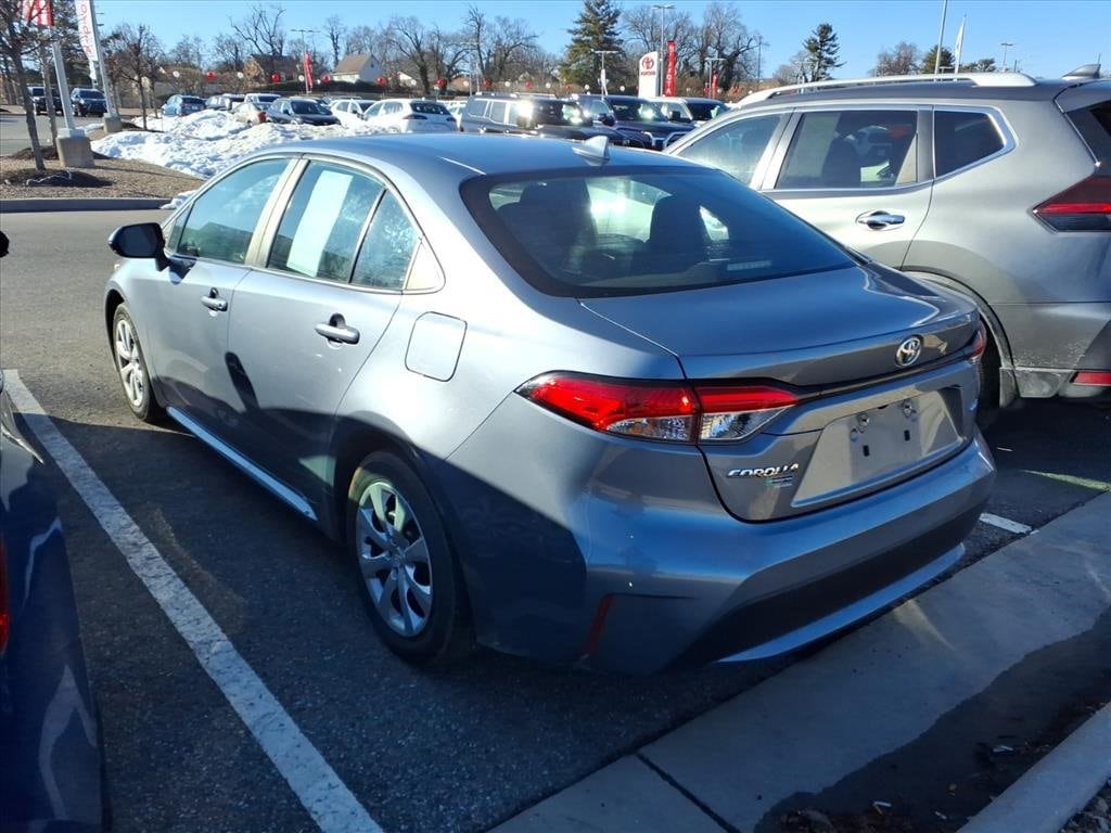 Used 2022 Toyota Corolla LE Sedan